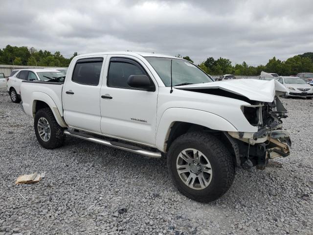 5TFJU4GN7FX089728 - 2015 TOYOTA TACOMA DOUBLE CAB PRERUNNER WHITE photo 4