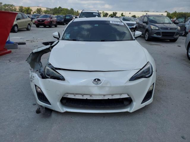 JF1ZNAA19D1724510 - 2013 TOYOTA SCION FR-S WHITE photo 5