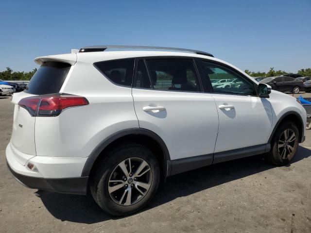 2T3WFREV6JW410753 - 2018 TOYOTA RAV4 ADVENTURE WHITE photo 3