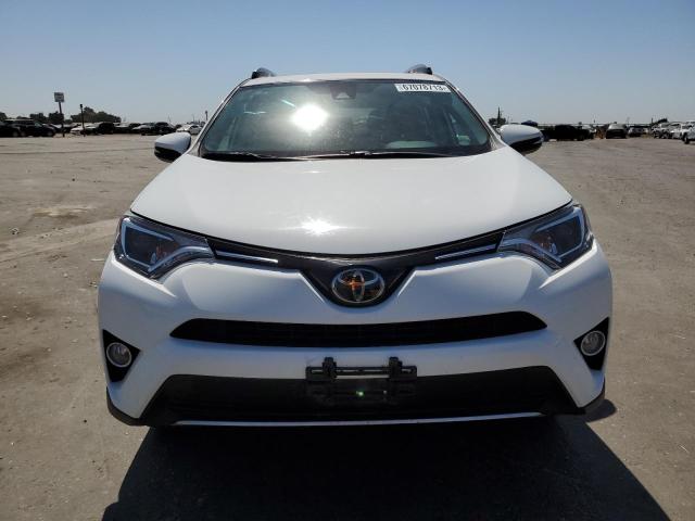 2T3WFREV6JW410753 - 2018 TOYOTA RAV4 ADVENTURE WHITE photo 5