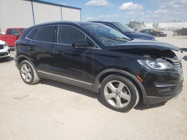 5LMCJ1C98JUL18249 - 2018 LINCOLN MKC PREMIERE BLACK photo 4