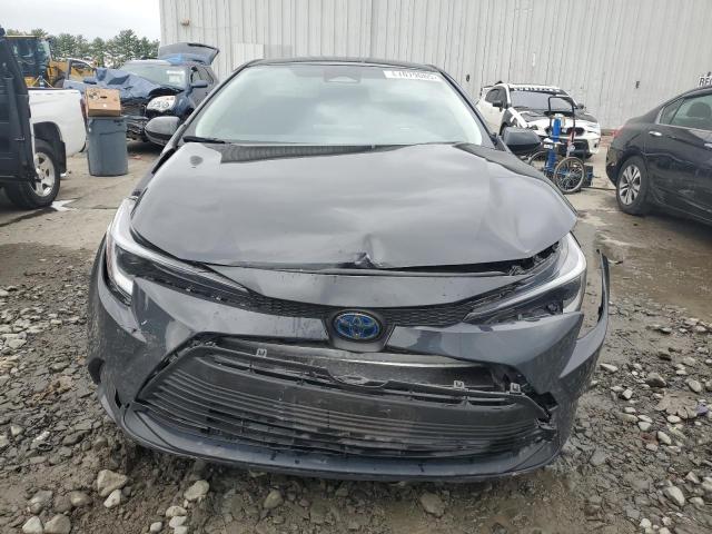 JTDBCMFE6R3038290 - 2024 TOYOTA COROLLA LE 灰色 照片 5