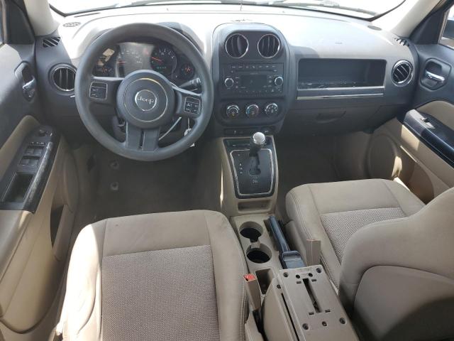 1J4NT1GA1BD287470 - 2011 JEEP PATRIOT SPORT WHITE photo 8