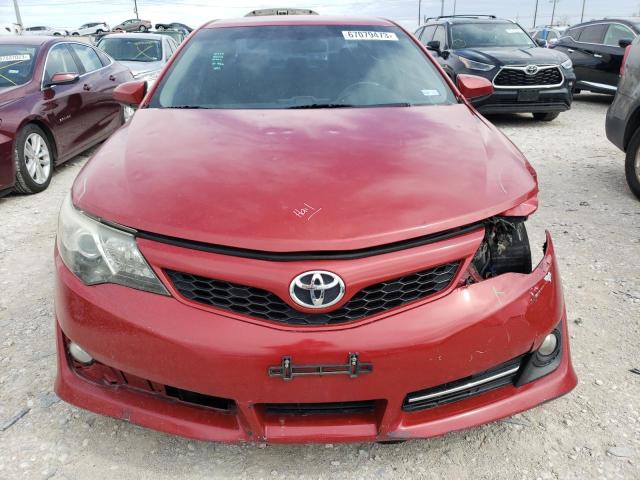 4T1BF1FKXCU560851 - 2012 TOYOTA CAMRY BASE RED photo 5