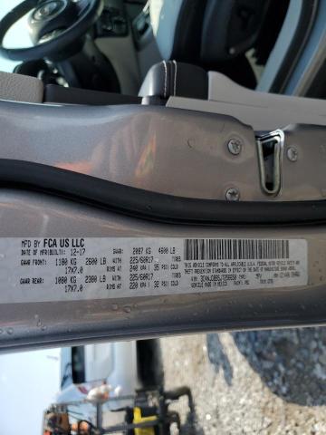 3C4NJDBB5JT256650 - 2018 JEEP COMPASS LATITUDE Argent photo 13