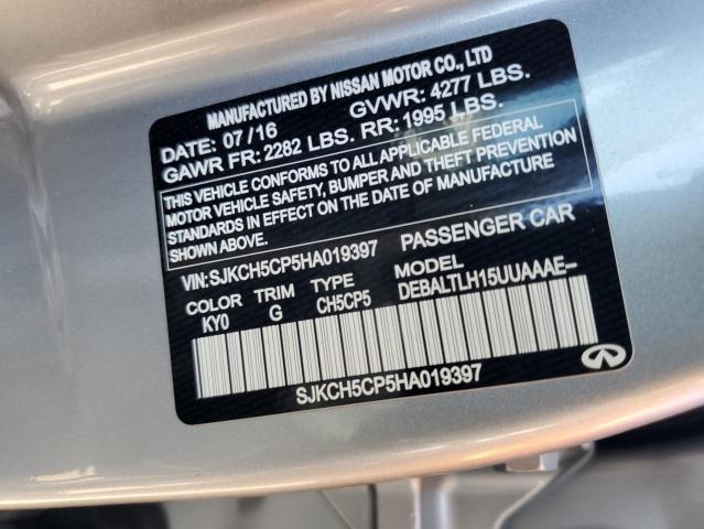 SJKCH5CP5HA019397 - 2017 INFINITI QX30 BASE SILVER photo 12