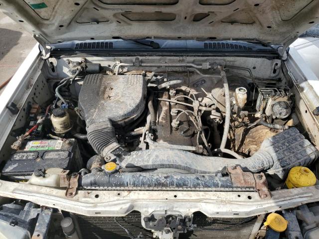 1N6DD26T74C419547 - 2004 NISSAN FRONTIER KING CAB XE WHITE photo 11