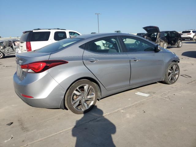 5NPDH4AE0GH673167 - 2016 HYUNDAI ELANTRA SE SILVER photo 3