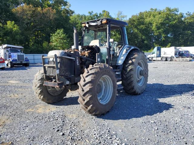 G014010 - 1998 OTHER TRACTOR WHITE photo 2