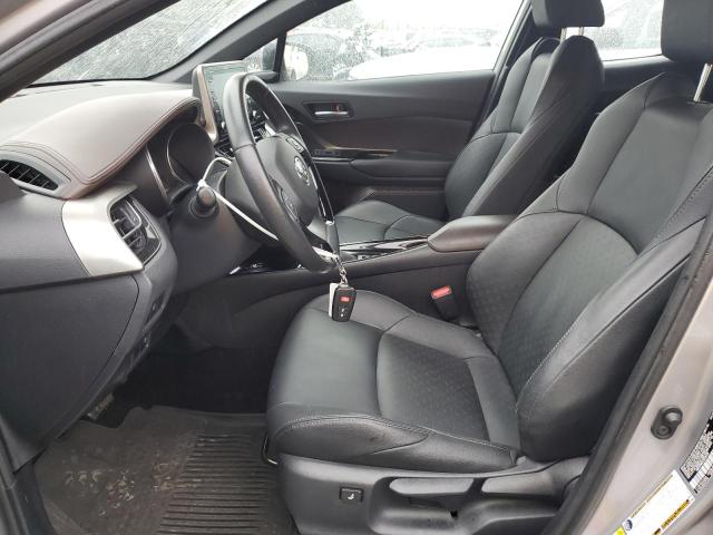 NMTKHMBX5KR101519 - 2019 TOYOTA C-HR XLE 银色 照片 7