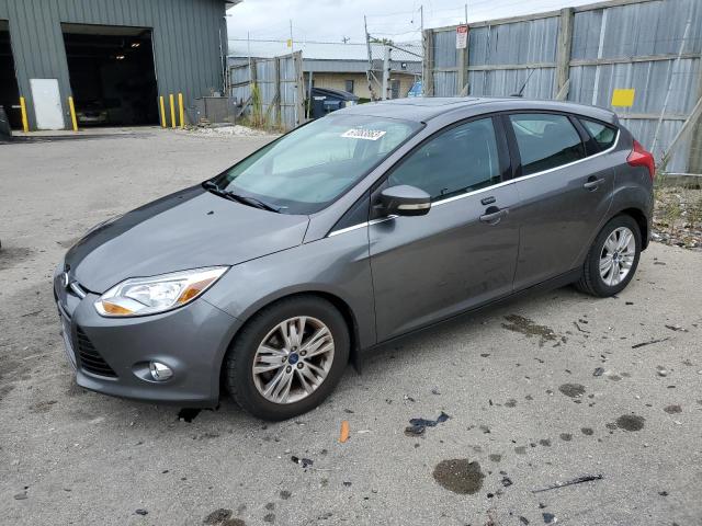 1FAHP3M26CL177088 - 2012 FORD FOCUS SEL GRAY photo 1