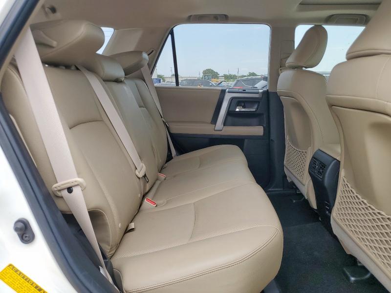 JTEZU5JR3J5188325 - 2018 TOYOTA 4RUNNER SR5 Ağ foto 11