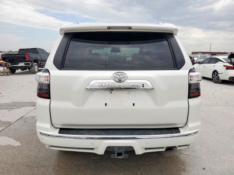 JTEZU5JR3J5188325 - 2018 TOYOTA 4RUNNER SR5 Ağ foto 6
