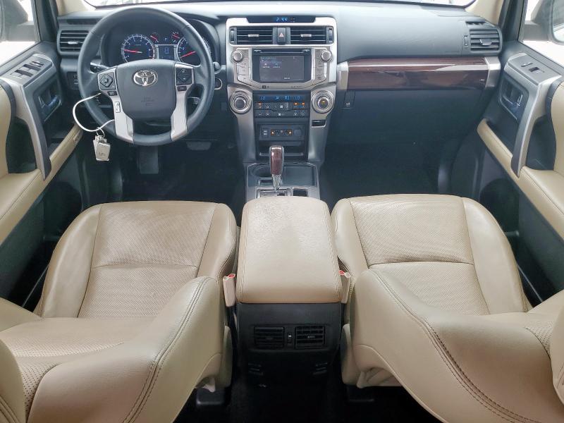 JTEZU5JR3J5188325 - 2018 TOYOTA 4RUNNER SR5 Ağ foto 8
