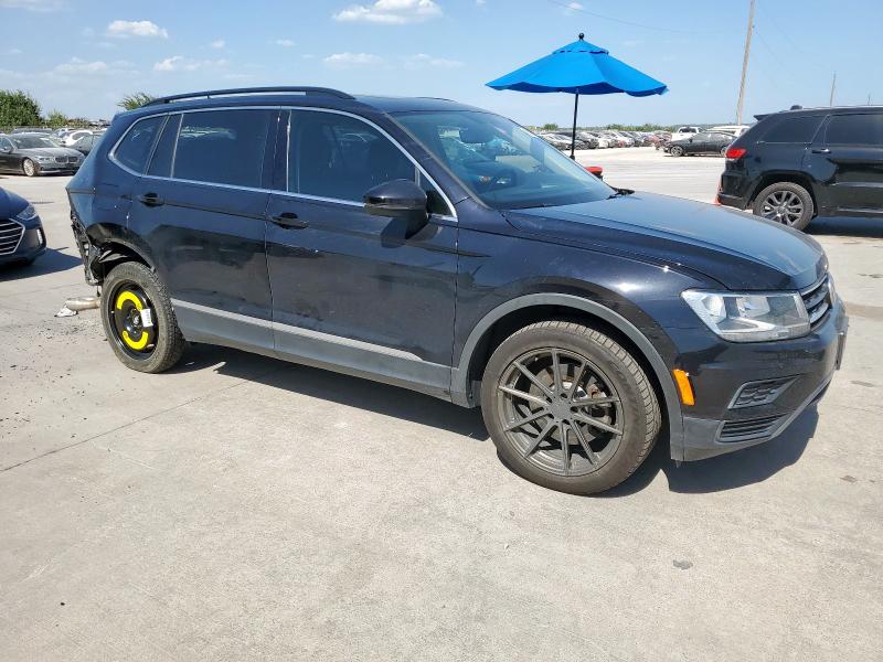 3VV2B7AX5JM146496 - 2018 VOLKSWAGEN TIGUAN SE BLACK photo 4