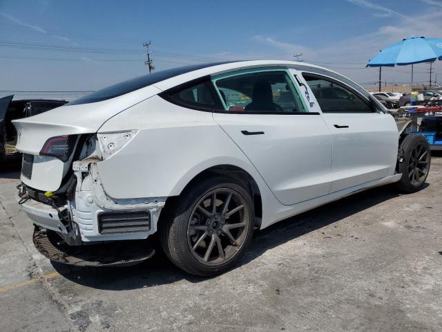 5YJ3E1EA8PF398382 - 2023 TESLA MODEL 3 WHITE photo 3