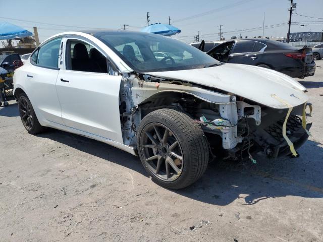 5YJ3E1EA8PF398382 - 2023 TESLA MODEL 3 WHITE photo 4