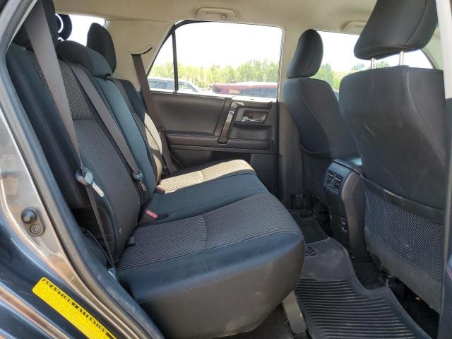 JTEBU5JR2J5550307 - 2018 TOYOTA 4RUNNER SR5/SR5 PREMIUM GRAY photo 11