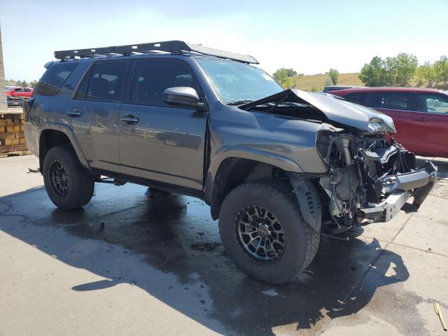 JTEBU5JR2J5550307 - 2018 TOYOTA 4RUNNER SR5/SR5 PREMIUM GRAY photo 4