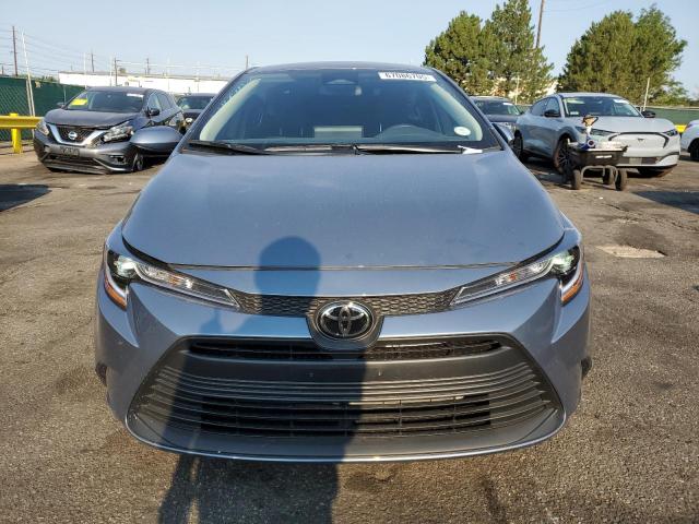 5YFB4MDE8SP295271 - 2025 TOYOTA COROLLA LE ვერცხლისფერი ფოტო 5