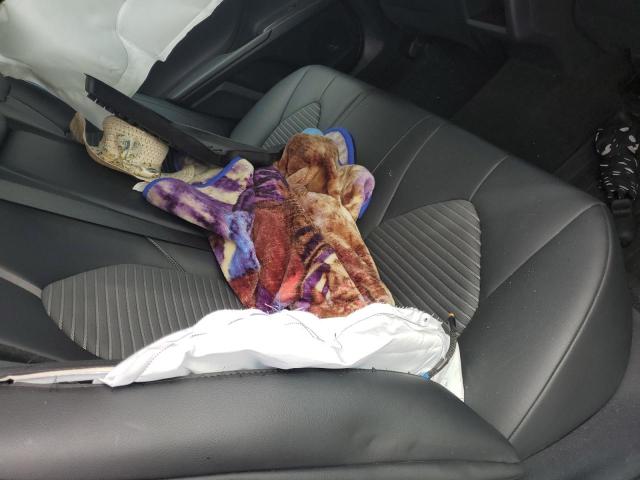 4T1G11BK7PU085031 - 2023 TOYOTA CAMRY SE NIGHT SHADE WHITE photo 10