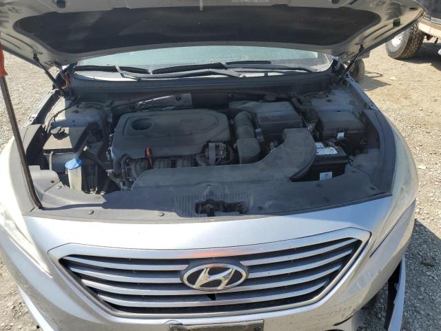 5NPE24AF7FH256657 - 2015 HYUNDAI SONATA SE GRAY photo 11