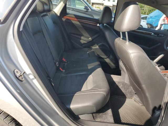 1VWCN7A3XDC096169 - 2013 VOLKSWAGEN PASSAT SEL SILVER photo 10