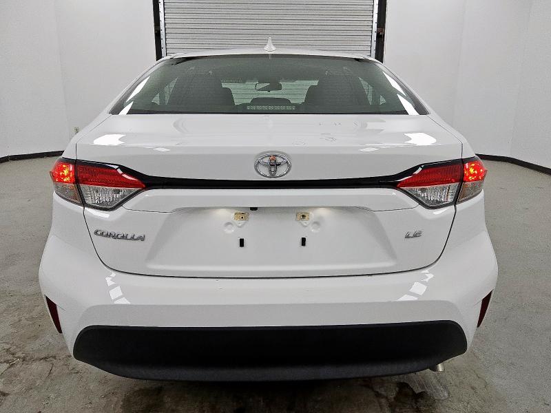 5YFB4MDEXPP001103 - 2023 TOYOTA COROLLA LE Білий фото 6