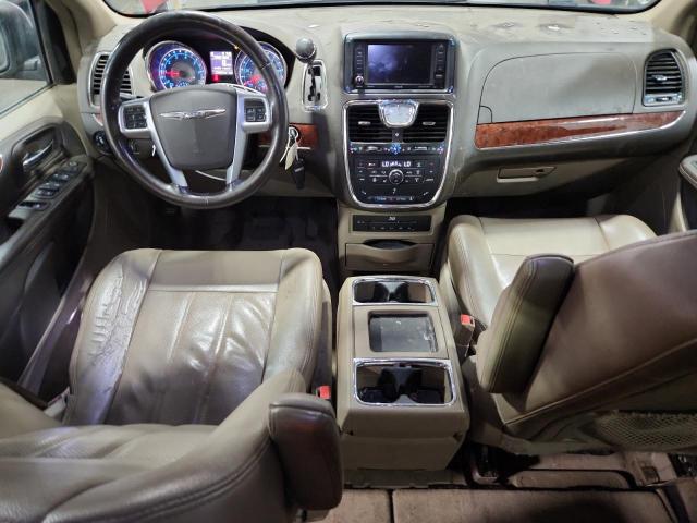 2C4RC1CG0DR647460 - 2013 CHRYSLER TOWN & COU TOURING L RED photo 8