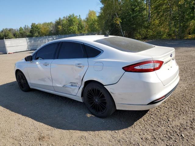 3FA6P0HD3GR153517 - 2016 FORD FUSION SE WHITE photo 2