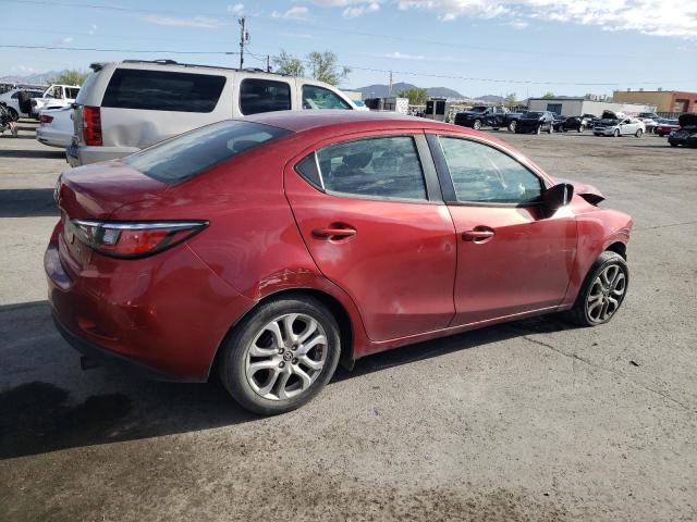 3MYDLBYV6JY330934 - 2018 TOYOTA YARIS IA RED photo 3