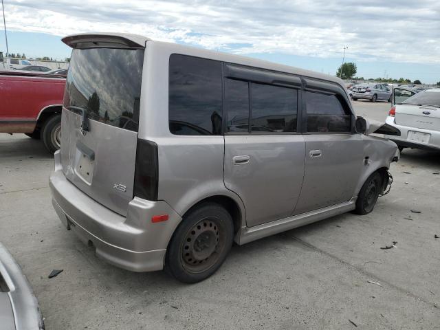 JTLKT324264042290 - 2006 TOYOTA SCION XB GRAY photo 3