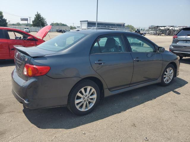 1NXBU4EE4AZ172904 - 2010 TOYOTA COROLLA BASE GRAY photo 3