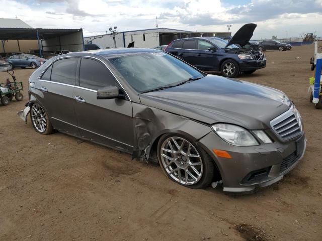 WDDHF9AB5BA369333 - 2011 MERCEDES-BENZ E 550 4MATIC GRAY photo 4