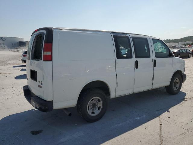 1GTZGFBG7A1179990 - 2010 GMC SAVANA G2500 WHITE photo 3