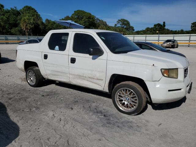 2HJYK16218H537359 - 2008 HONDA RIDGELINE RT WHITE photo 4