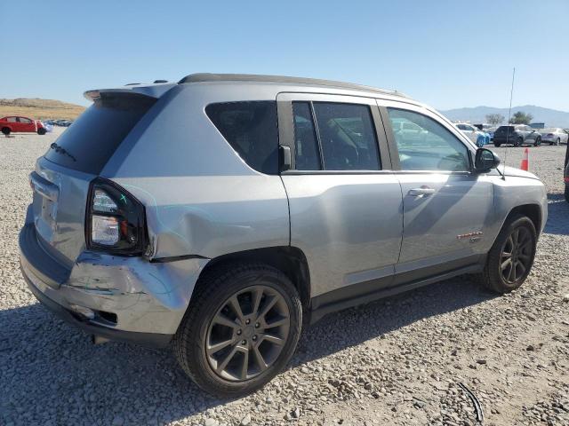 1C4NJCBB7HD117775 - 2017 JEEP COMPASS SPORT 银色 照片 3