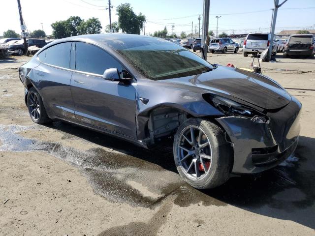5YJ3E1EA5PF398081 - 2023 TESLA MODEL 3 Grau Foto 4
