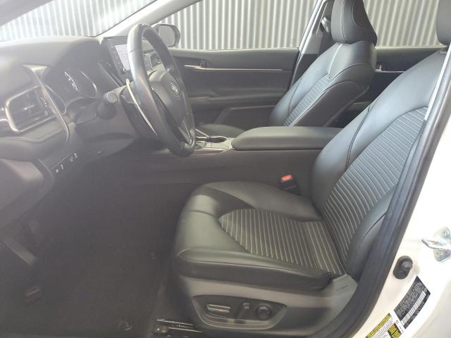 4T1G11AK3RU862812 - 2024 TOYOTA CAMRY SE NIGHT SHADE WHITE photo 7