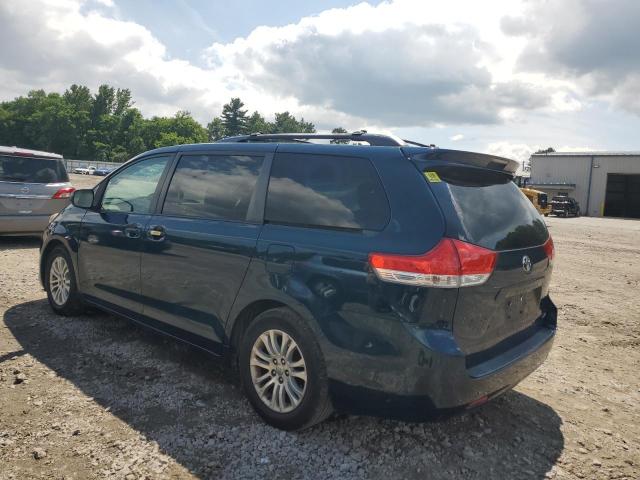 5TDYK3DCXBS137952 - 2011 TOYOTA SIENNA XLE 蓝色 照片 2