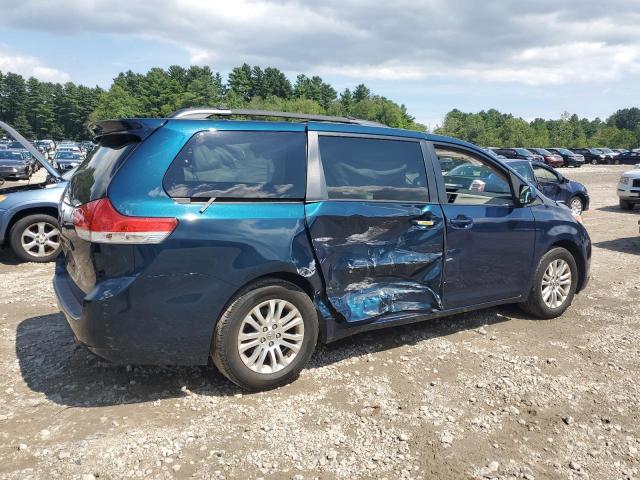 5TDYK3DCXBS137952 - 2011 TOYOTA SIENNA XLE 蓝色 照片 3