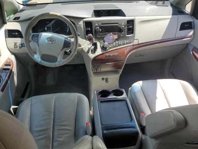 5TDYK3DCXBS137952 - 2011 TOYOTA SIENNA XLE 蓝色 照片 8