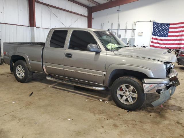 2GCEK19B871110352 - 2007 CHEVROLET SILVERADO K1500 CLASSIC GRAY photo 4