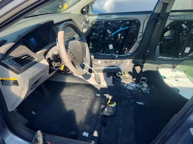 5NPE34AF8FH045934 - 2015 HYUNDAI SONATA SPORT 银色 照片 7