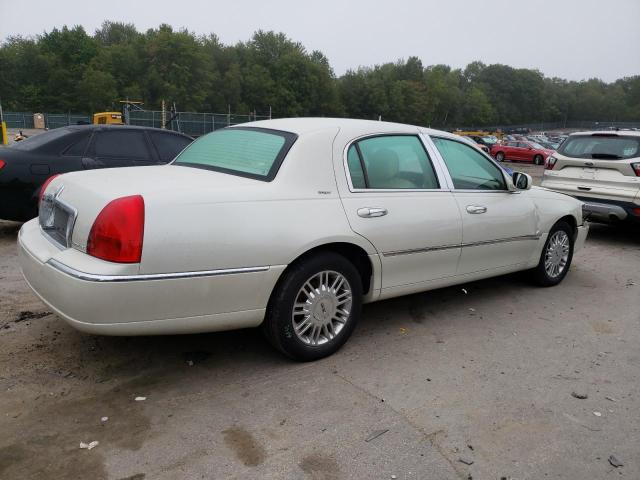 1LNHM83V26Y615054 - 2006 LINCOLN TOWN CAR DESIGNER WHITE photo 3