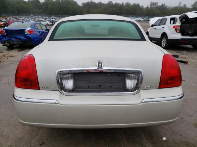 1LNHM83V26Y615054 - 2006 LINCOLN TOWN CAR DESIGNER WHITE photo 6