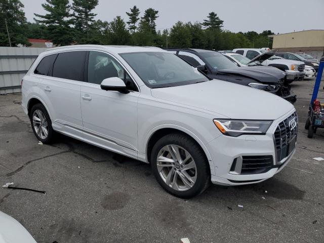 WA1LXAF77LD001754 - 2020 AUDI Q7 PREMIUM PLUS WHITE photo 4