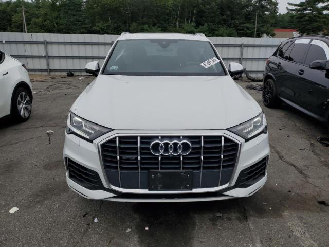WA1LXAF77LD001754 - 2020 AUDI Q7 PREMIUM PLUS WHITE photo 5