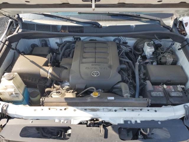 5TFDW5F17HX660553 - 2017 TOYOTA TUNDRA CREWMAX SR5 WHITE photo 11