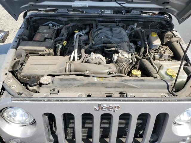 1C4BJWDG1JL869271 - 2018 JEEP WRANGLER U SPORT Күміс фото 12